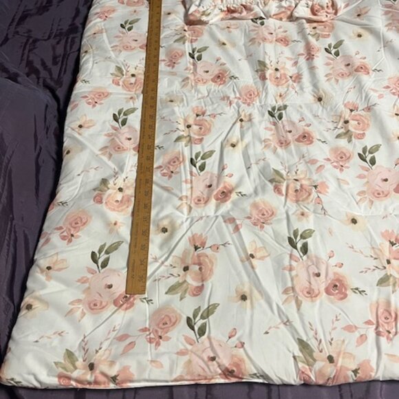 Child's 2 Piece Floral Blanket & Pillow Set Throw Bedding 32.5" x 42" LIKE NEW - Picture 11 of 15